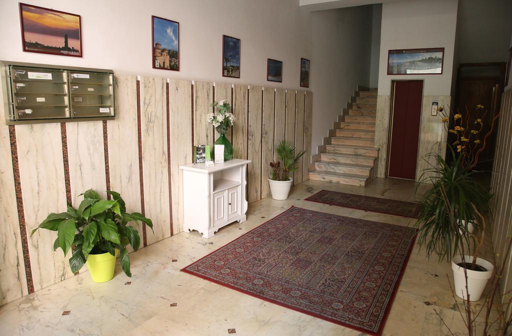 L'Essenza B&B Reggio di Calabria Exterior foto